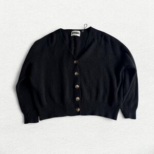 Apparis Andi V-Neck Rib Knit Cardigan in Noir Black
